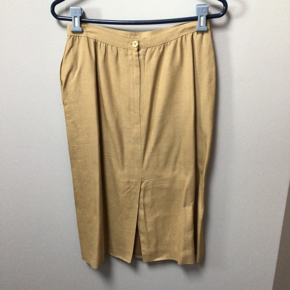 SIR for her- Vintage Tan linen suit - Picture 4 of 9